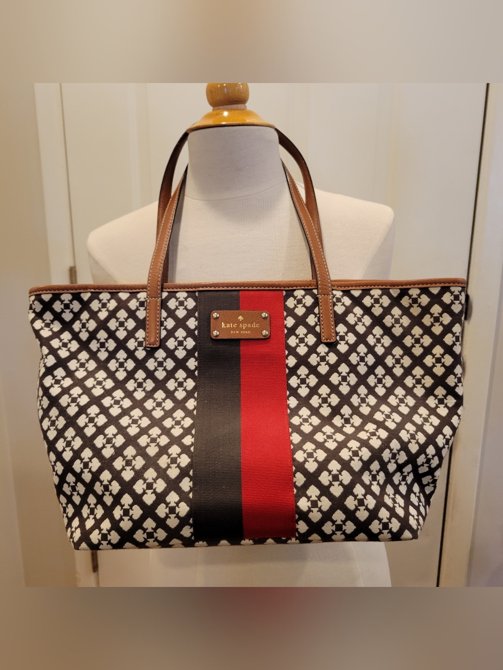 ♣️EUC~ KATE SPADE Patterned Shoulder Bag